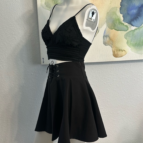 Women Summer Lace-Up Black Tutu-Skirt - Picture 5 of 7